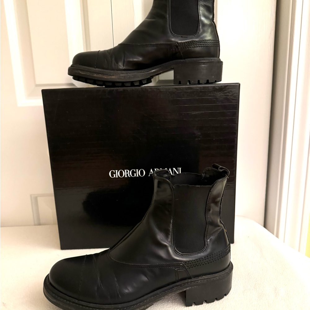 GIORGIO ARMANI Women Black Leather Chelsea Boots 6/36